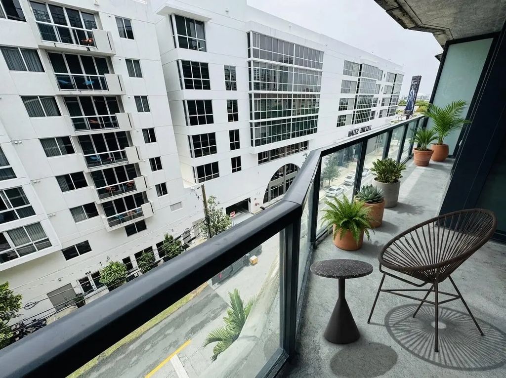 201 Sw 17th Road #603, Miami
