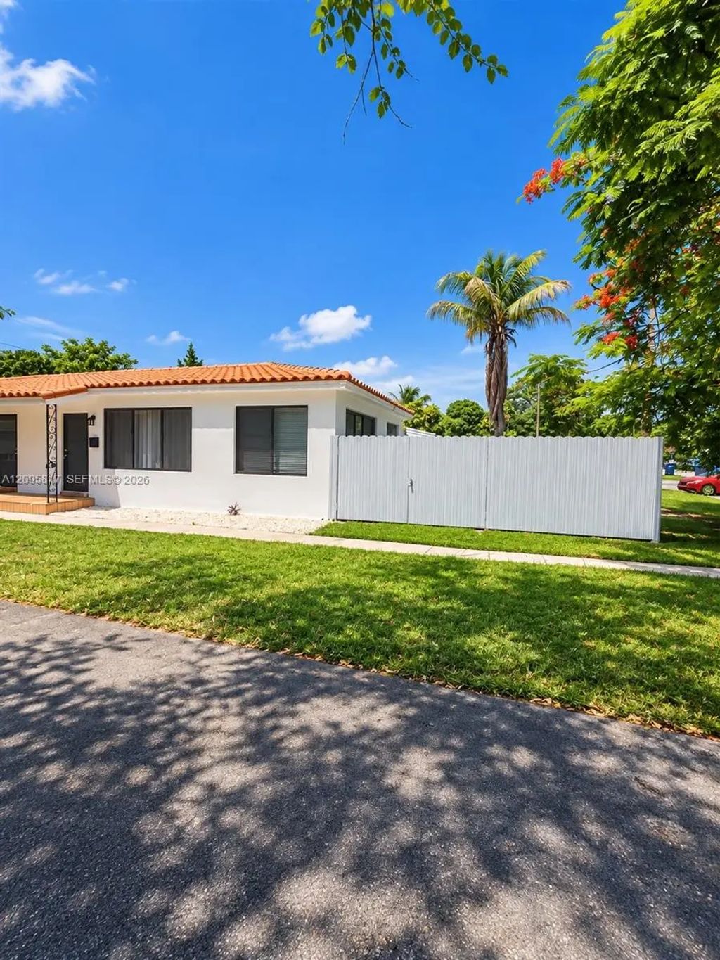 2080 Ne 172nd Street, North Miami Beach