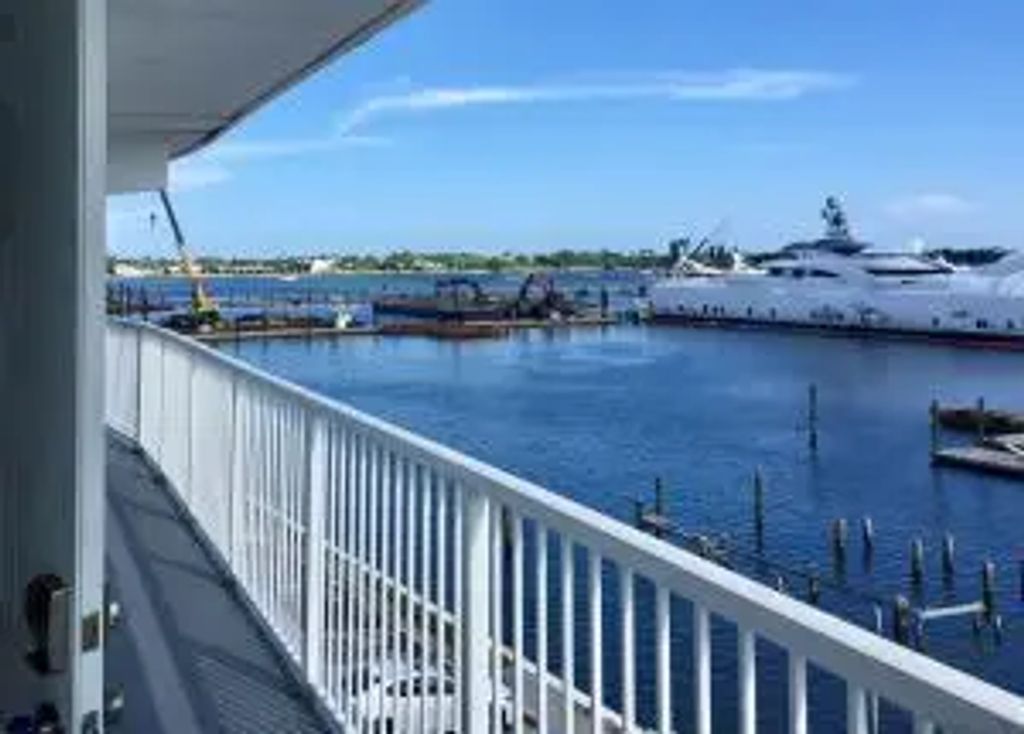 4500 N Flagler Drive #d24, West Palm Beach