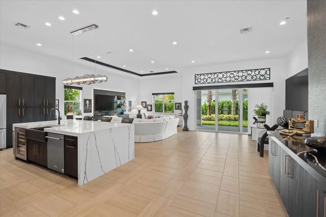 5 of 27 - 10031 Timber Creek Way, Palm Beach Gardens, FL