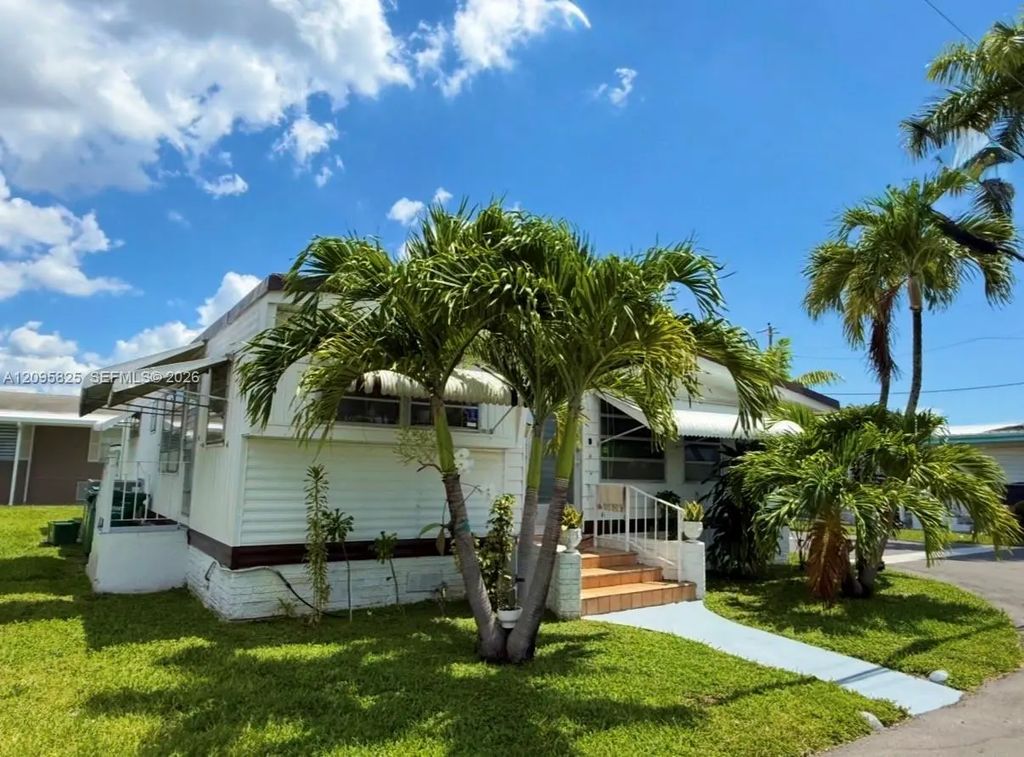 3309 Orange Street, Hollywood