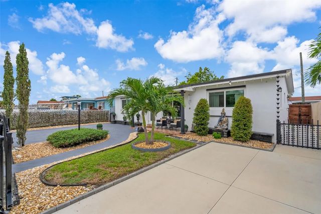 2 of 37 - 4340 W 5th Avenue, Hialeah, FL