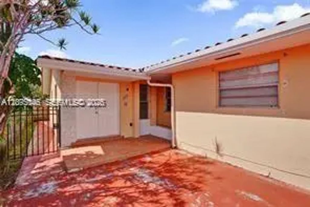 3074 Sw 17th Street #rear, Miami