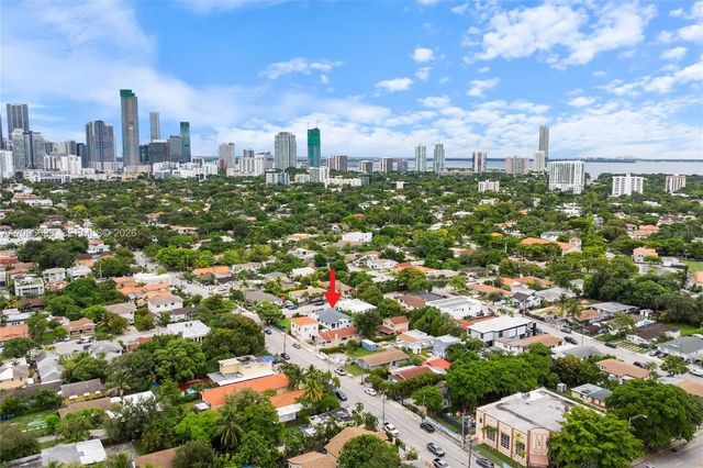 3 of 39 - 1112 Sw 11th Avenue, Miami, FL