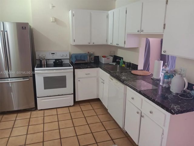 5 of 24 - 3545 Ne 166th Street #304, North Miami Beach, FL