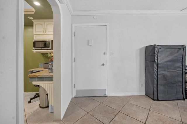 3 of 46 - 301 N Ocean Boulevard #1006, Pompano Beach, FL