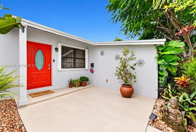 2 of 30 - 4211 Nw 11th Avenue, Oakland Park, FL