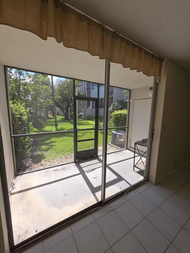 4 of 19 - 1001 Three Islands Boulevard #36, Hallandale Beach, FL