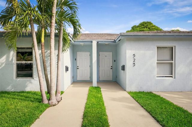 2 of 27 - 523-525 Nw 106th Street, Miami, FL