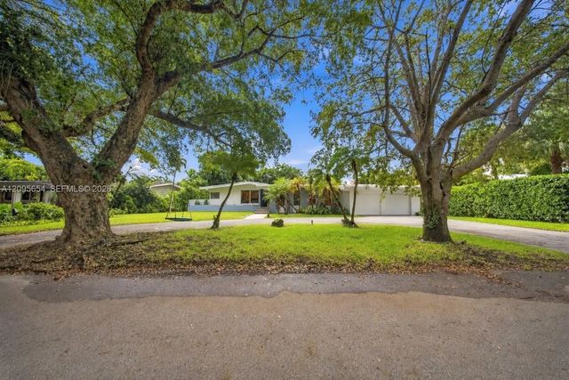 3680 Battersea Road, Miami