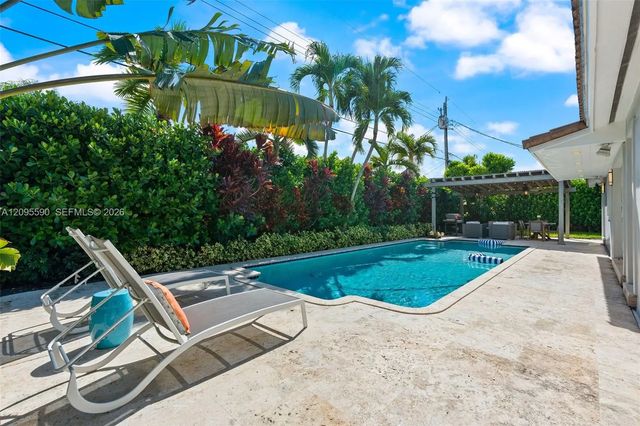 4 of 35 - 8610 Sw 47th Street, Miami, FL