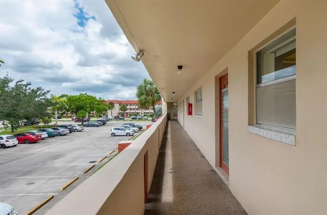 2 of 16 - 2951 Sunrise Lakes Drive E, Sunrise, FL