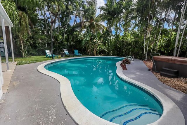 2 of 34 - 955 Van Buren Street, Hollywood, FL