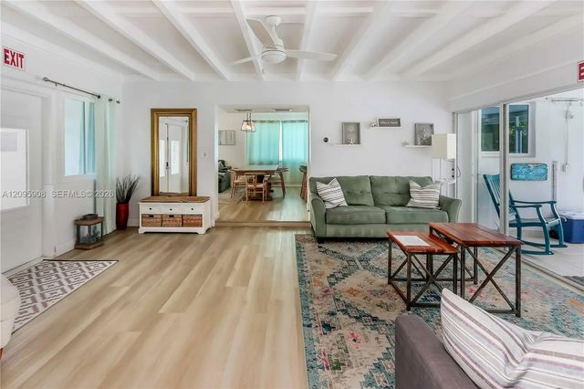 5 of 34 - 955 Van Buren Street, Hollywood, FL