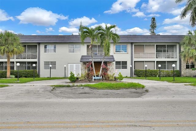 13101 Memorial Highway #104, North Miami