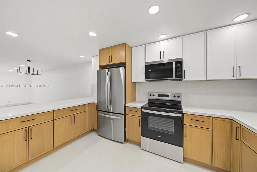 1750 W 46th Street #437, Hialeah