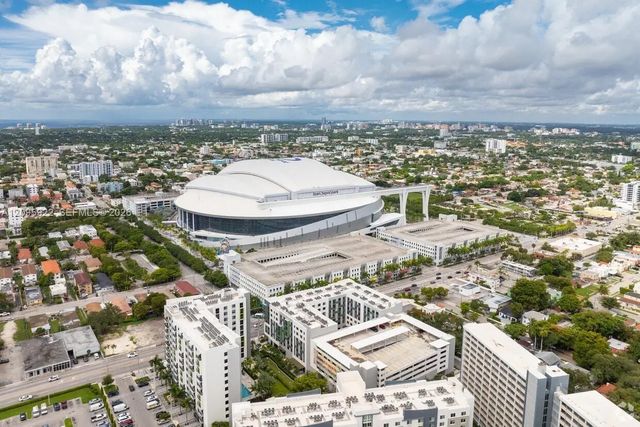 4 of 4 - 221 Nw 16th Avenue, Miami, FL