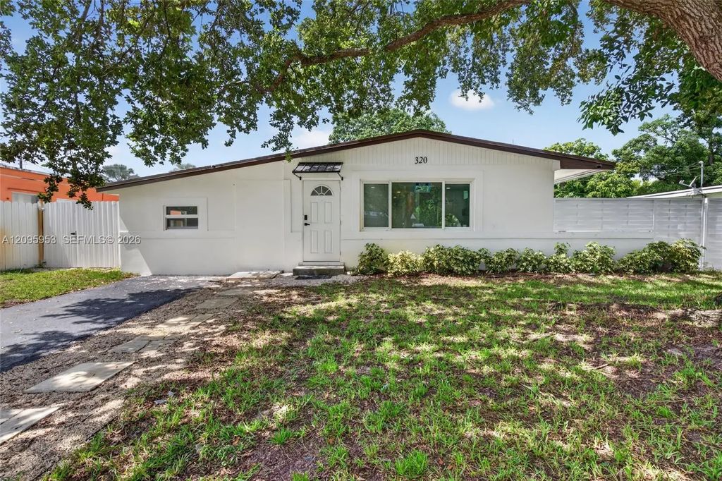 320 N 70th Terrace, Hollywood