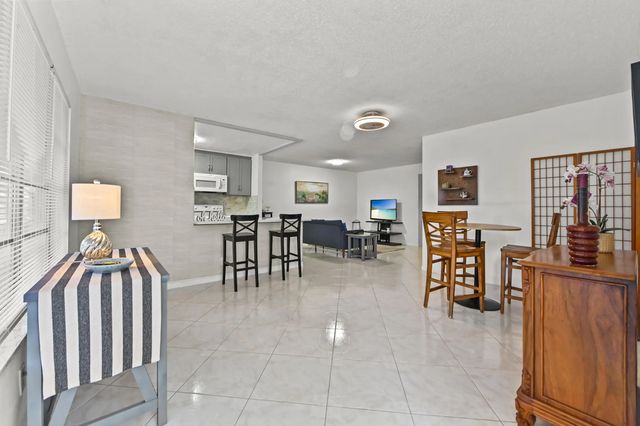 120 High Point Boulevard #c, Delray Beach