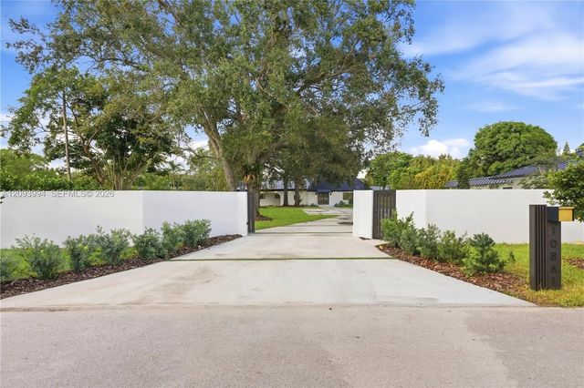 3 of 58 - 10861 Sw 93rd Street, Miami, FL