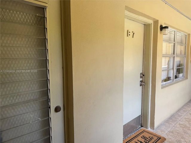 4 of 19 - 1851 Ne 168th Street #b-7, North Miami Beach, FL