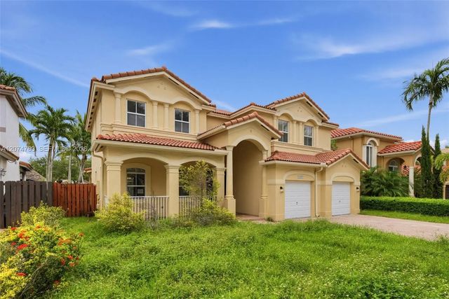 2 of 32 - 12141 Sw 122nd Path, Miami, FL