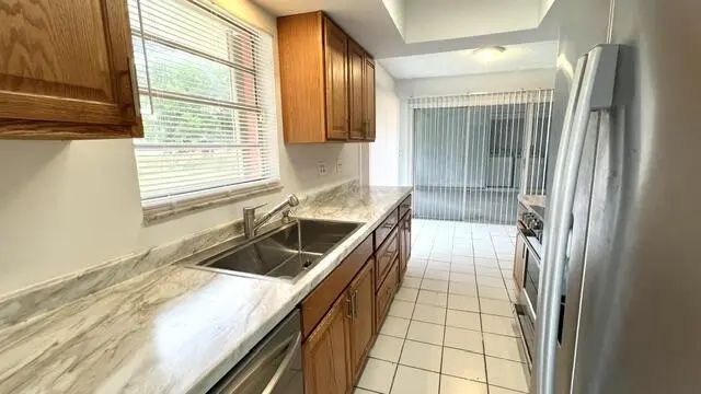 5 of 20 - 357 Ne Camelot Drive, Port St. Lucie, FL