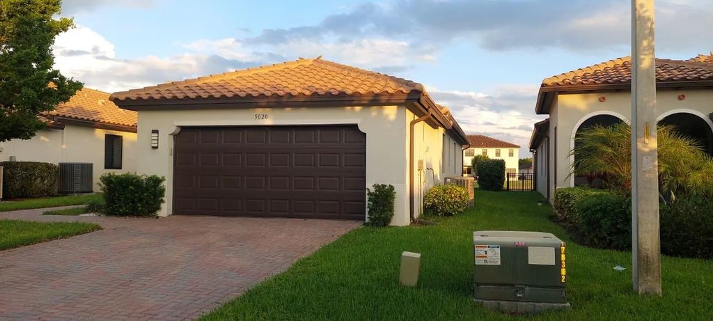 5020 Arancia Lane, Ave Maria