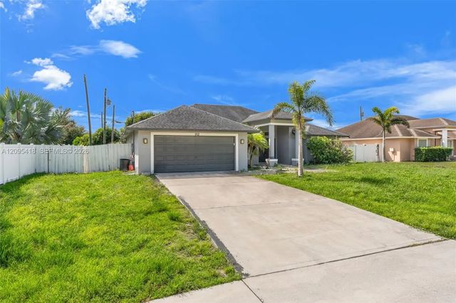 3 of 22 - 912 Sw Paar Drive, Port St. Lucie, FL