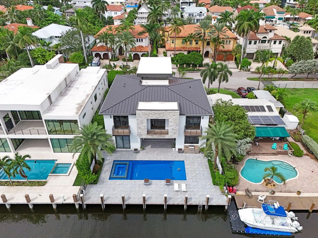 424 Coconut Isle Drive, Fort Lauderdale