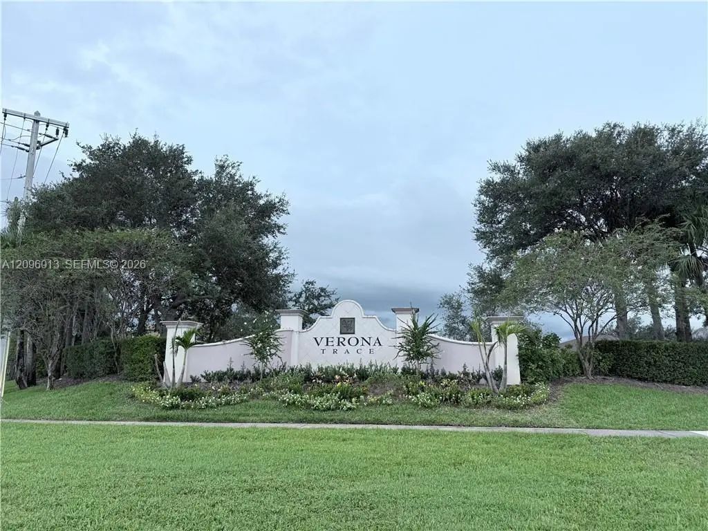 10055 W Villa Circle, Vero Beach