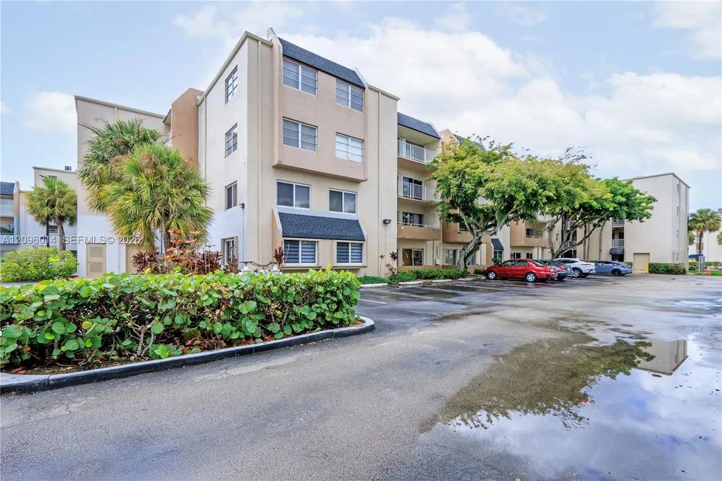 7747 Sw 86th Street #d-210, Miami