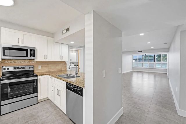 4 of 45 - 1522 Whitehall Drive #106, Davie, FL