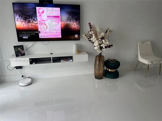 3 of 6 - 9371 Fontainebleau Boulevard #i220, Miami, FL