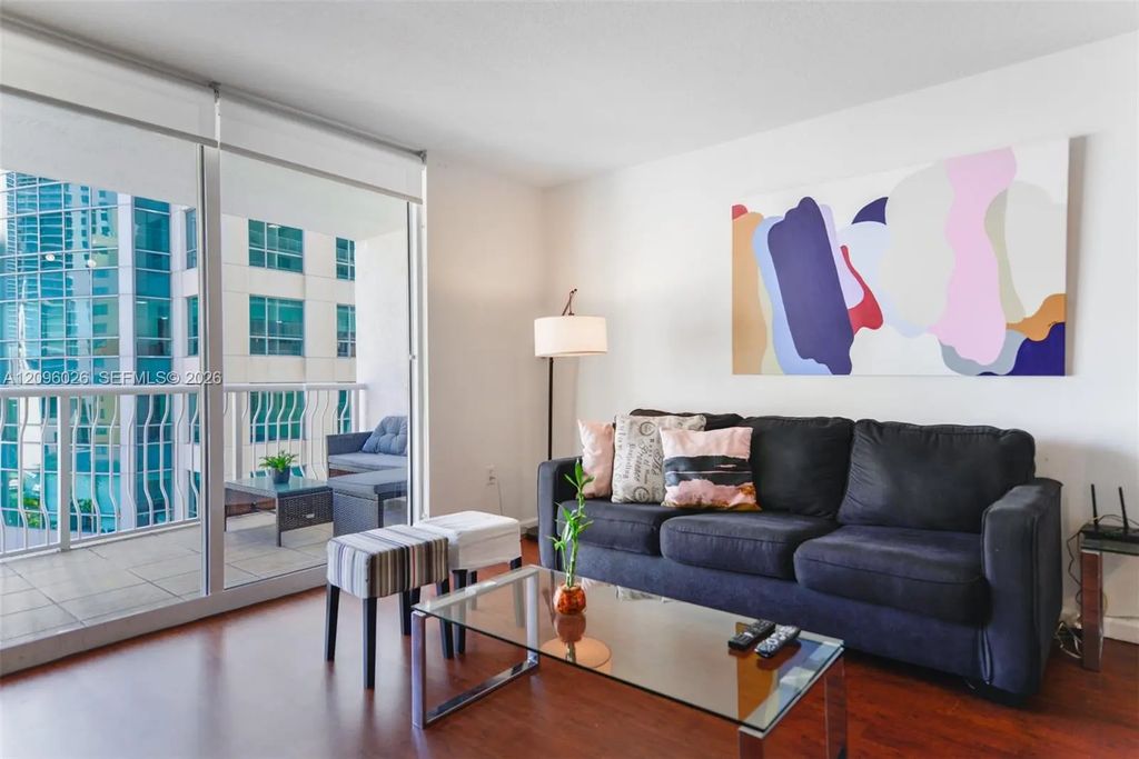 1200 Brickell Bay Drive #1720, Miami