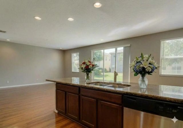4 of 6 - 730 Nw Leonardo Circle, Port St. Lucie, FL