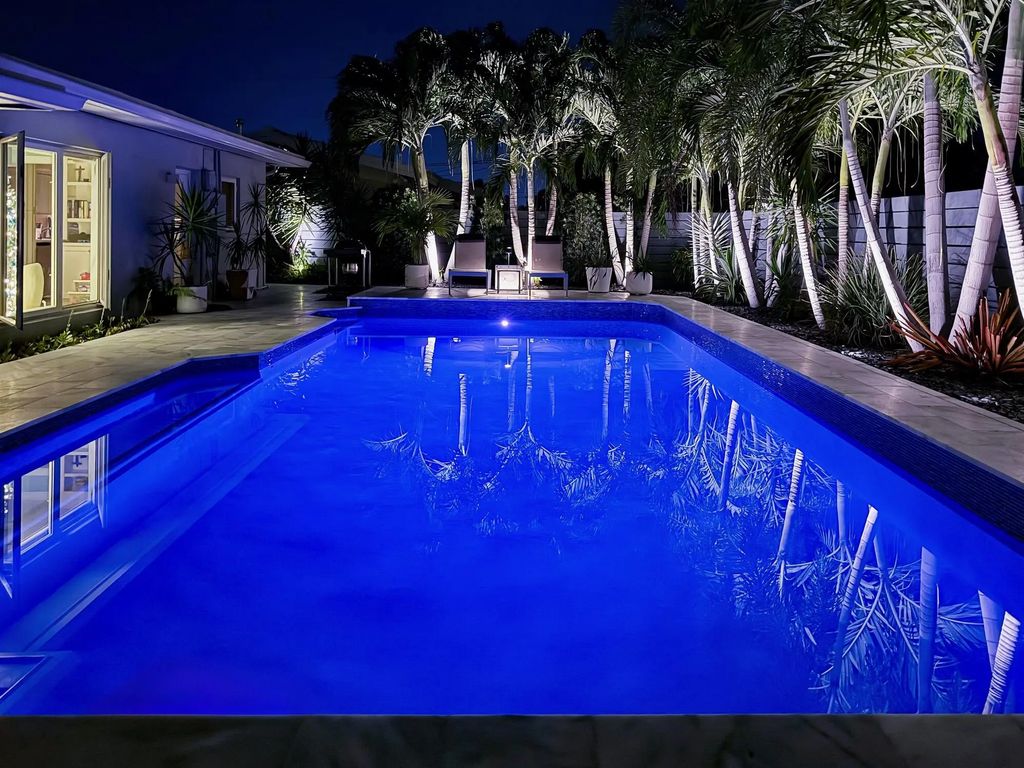 4230 Ne 19th Avenue, Oakland Park