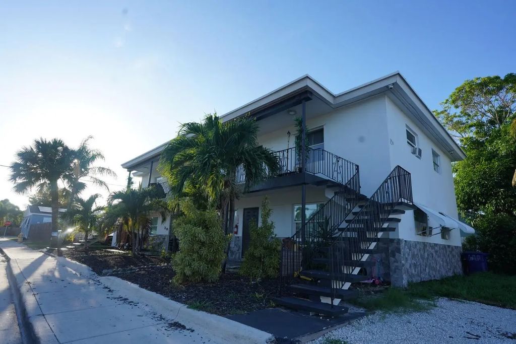 1501 N Federal Highway, Lake Worth Beach