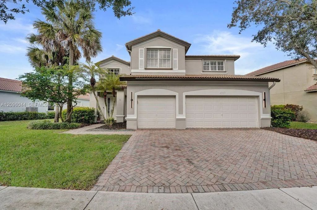 4207 W Whitewater Avenue #4207, Weston