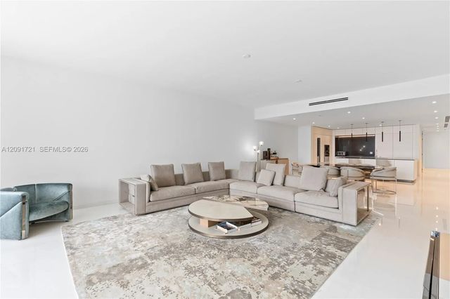 4 of 42 - 300 Biscayne Boulevard Way #3304c, Miami, FL