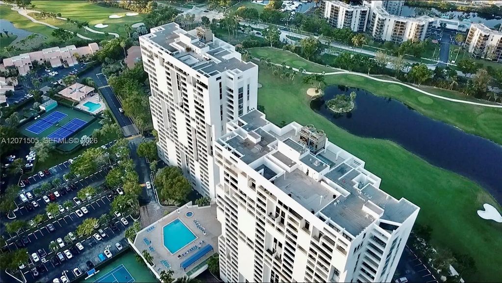 20355 Ne 34th Court #2027, Aventura