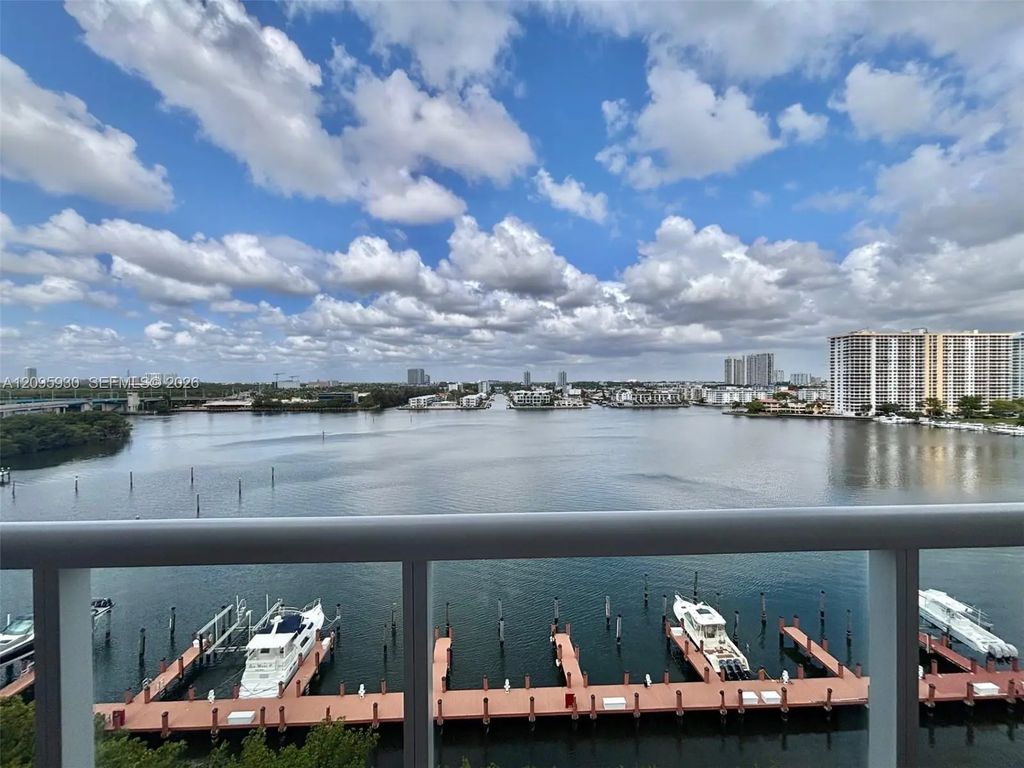17050 N Bay Road #1005, Sunny Isles Beach