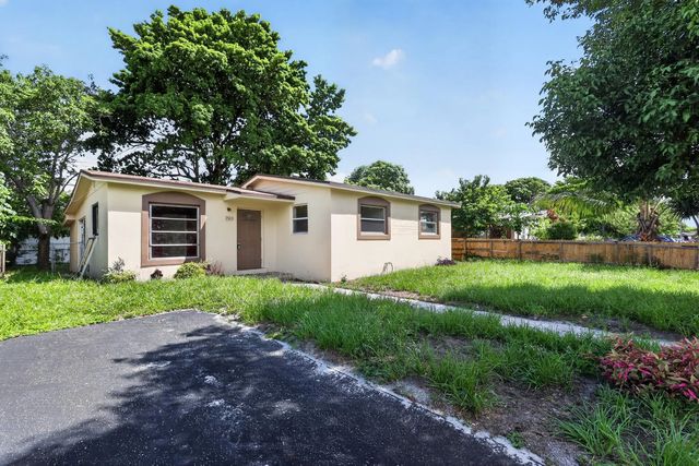 2 of 30 - 2740 Nw 2nd Street, Boynton Beach, FL