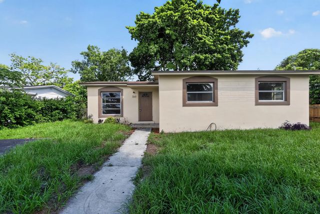 3 of 30 - 2740 Nw 2nd Street, Boynton Beach, FL