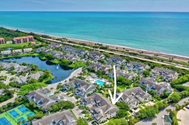 1608 Mizzenmast Way, Jupiter