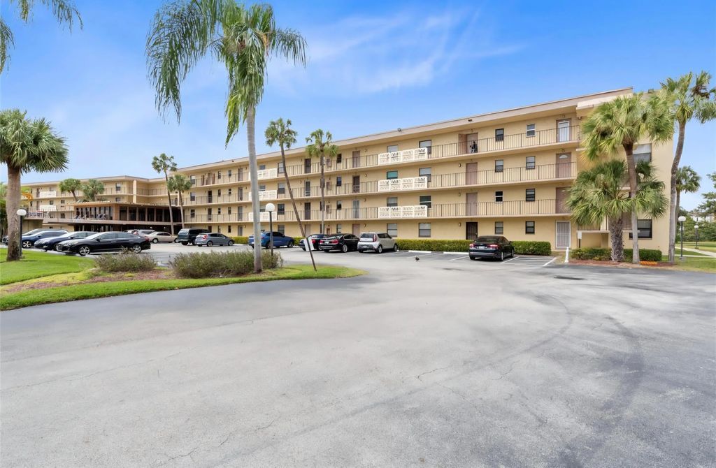 9355 Sw 8th Street #212, Boca Raton