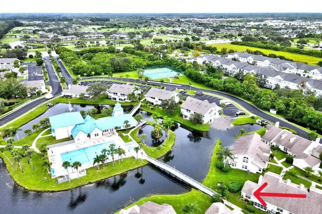 1867 Aynsley Way #2, Vero Beach
