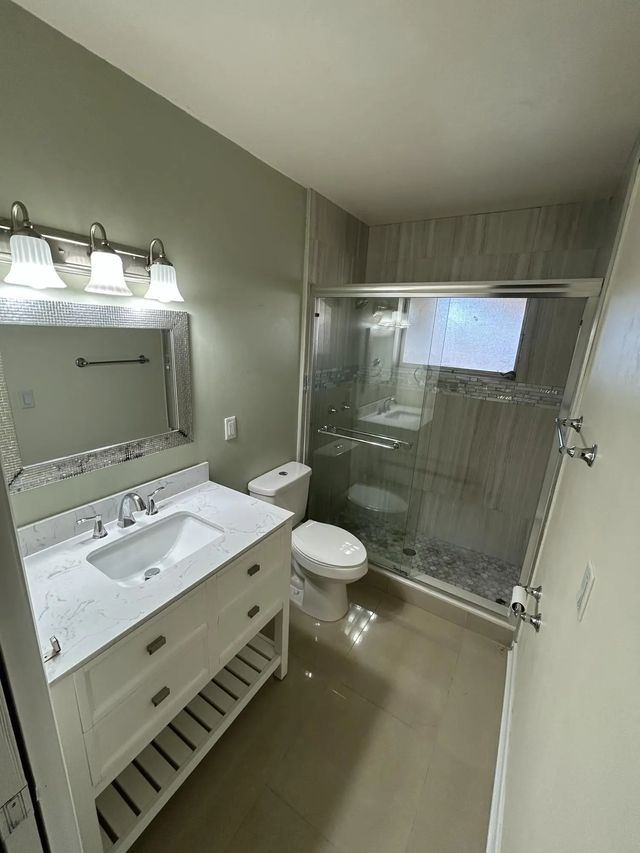 2 of 15 - 2956 Crosley Drive E #c, West Palm Beach, FL