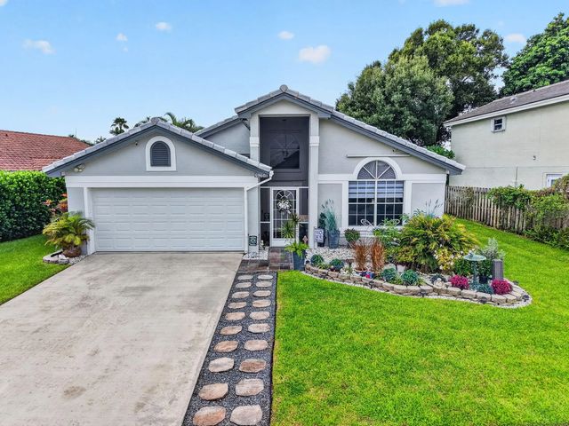 2 of 64 - 5960 Aquamarine Way, Boynton Beach, FL