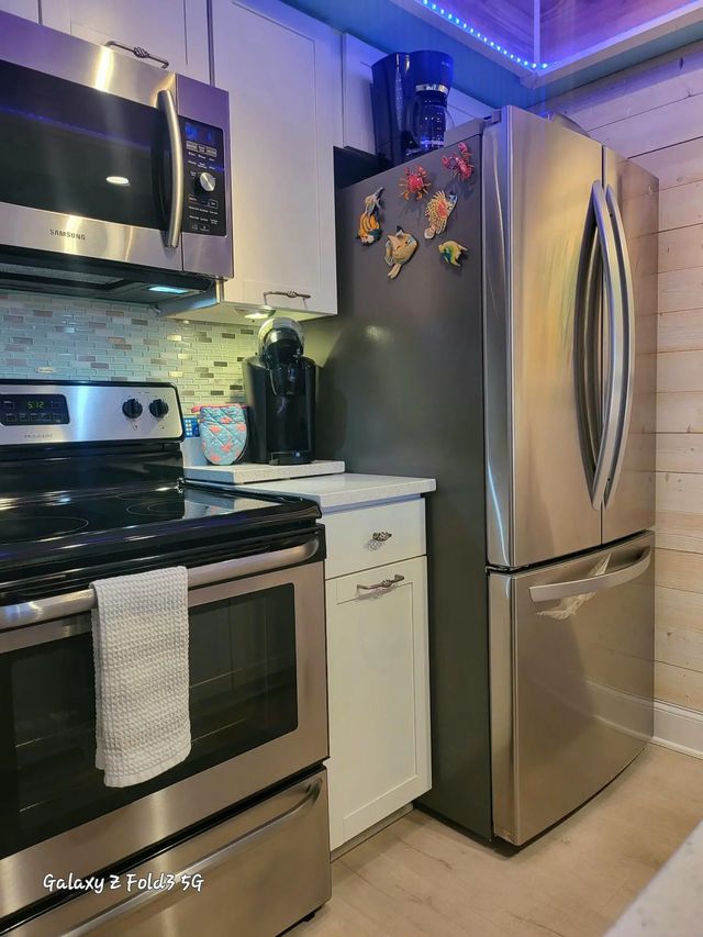 5 of 14 - 9800 S Ocean Drive #214, Jensen Beach, FL